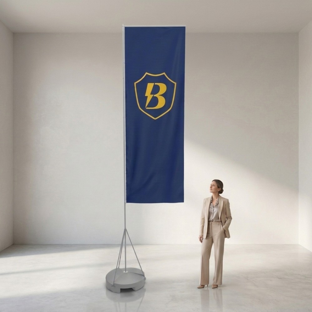 Gigant Flag mit Person zum Größenvergleich